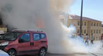 Siirt'te market önünde çıkan yangın söndürüldü