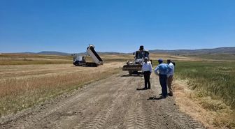 Ulaş Belediyesi tarla yollarını hasada hazırlıyor