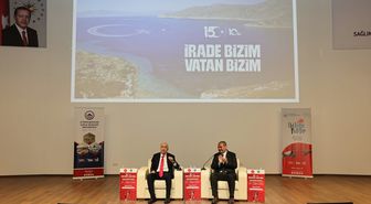 Afyonkarahisar'da 'Milletin Zaferinin 10. Yılında Tam Bağımsız Türkiye' konferansı düzenlendi