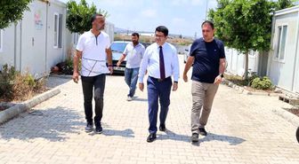 Arsuz'da konteyner kentlerin tahliyesiyle ilgili vatandaşlarla bir araya gelindi