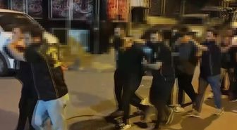 Fısıldaşmaları başlarını yaktı: Yan dairedekileri de aldılar mı?