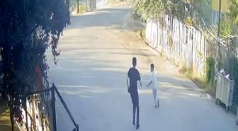 Deprem anında çocukların panik dolu kaçışı kamerada