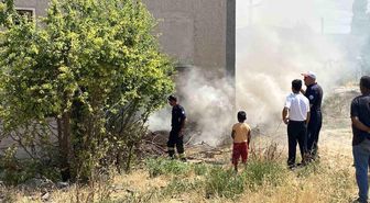 Eskişehir'de bir mahallede aynı anda iki yangın