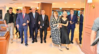 İYİ Parti Genel Başkanı Dervişoğlu, Trabzon Milletvekili Aydın'ın oğlunun nişan törenine katıldı