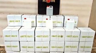 Kamyonda 800 litre etil alkol ele geçirildi