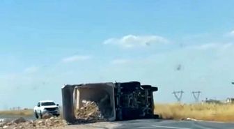 Siirt'te kamyon devrildi: 1 yaralı