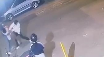 Tekirdağ'da bıçaklı kavga kamerada; 1 yaralı