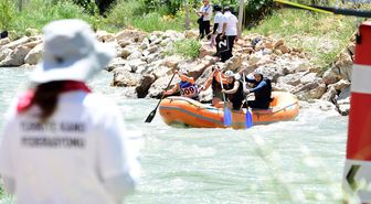 Van'da düzenlenen Türkiye Rafting Şampiyonası'nın üçüncü ayağı tamamlandı