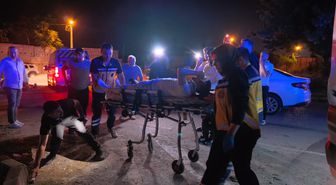Bursa'da trafik levhasına çarpan motosikletin sürücüsü ağır yaralandı