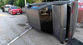 Elazığ'da otomobil yan yattı: 1 yaralı
