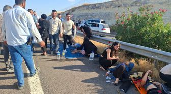 Şanlıurfa'da korkunç kaza: 3 ölü, 8 yaralı