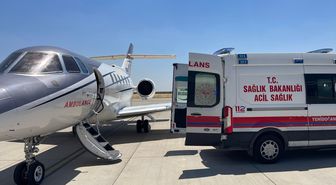 Mardin'de ambulans uçak 14 günlük bebek için havalandı