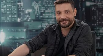 Oğuzhan Uğur nezarete girerken onu da teslim etti, tipi anında değişti