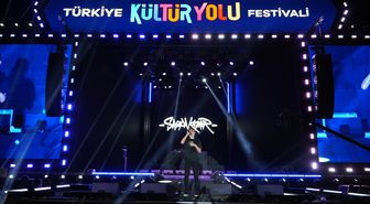 Sagopa Kajmer Van Kültür Yolu Festivali'nde konser verdi