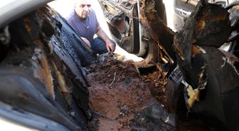 Albüm: İsrailli Yerleşimciler, Batı Şeria'da Bir Camiyi ve Filistinlilere Ait Evleri Ateşe Verdi