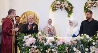 Bakan Göktaş, 100 bininci çiftin nikah şahidi oldu