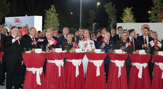 Bakan Güler, KKTC'de 20 Temmuz Barış ve Özgürlük Bayramı dolayısıyla düzenlenen resepsiyona katıldı