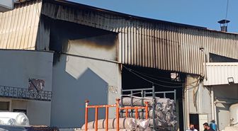 Bursa'da kumaş fabrikasında yangın