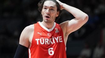 Cedi Osman'dan sürpriz transfer! Ezeli rakibe imza attı