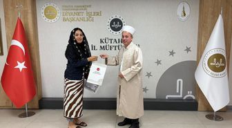 Meksikalı Rubi Ramirez Martinez Kütahya'da Müslüman oldu