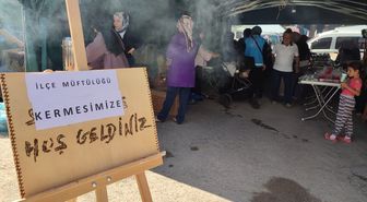 Sarıoğlan'da 'Hayır Çarşısı' kermesi düzenlendi