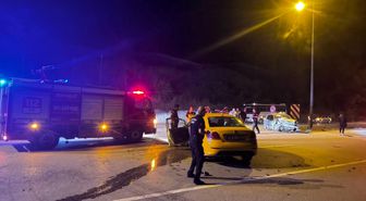Sinop'ta otomobil ve taksinin çarpıştığı kazada 2 kişi yaralandı