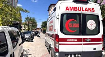 Tavşanlı'da otomobil ile motosiklet çarpıştı: 1 yaralı