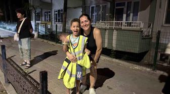 Trafik polislerinden işitme engelli kardeşlere yürek ısıtan sürpriz