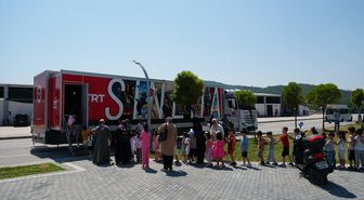 TRT Sinema Tırı, Çorum'da çocuklarla buluştu