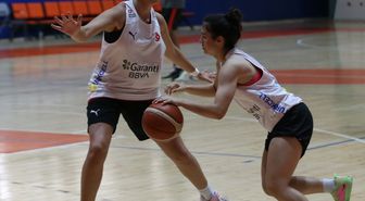 16 Yaş Altı Kız Basketbol Milli Takımı'nın Çanakkale kampı sona erdi