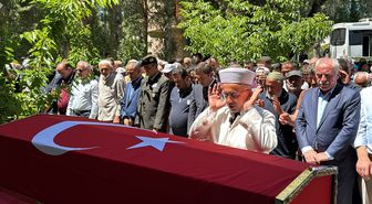 Kıbrıs gazisi Eşref Kabak son yolculuğuna uğurlandı
