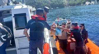 Datça'da 2'si çocuk 19 düzensiz göçmen yakalandı