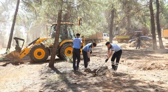 Gaziantep'te orman yangını riskine karşı temizlik çalışması yapıldı
