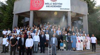 Geleceğin öğretmenleriyle buluştular