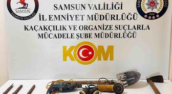 Halı altındaki gizli geçit kaçak kazıyı ortaya çıkardı