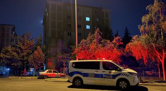 Kayseri'de 3'üncü kattan düşen çocuk ağır yaralandı