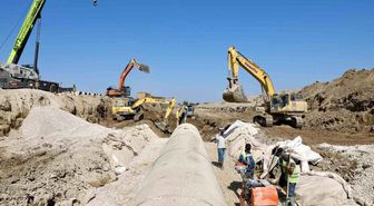 Proje tamamlandığında su kaybı en aza inecek, dev boruların montajı yapılıyor