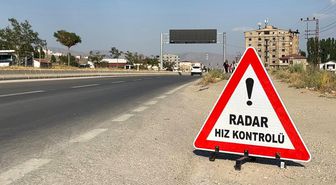 Yüksekova'da trafikte hız denetimi