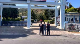Bilecik'te 1 yıl 13 ay hapis cezası ile aranan şahıs yakalandı