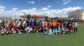 Çaldıran'da yaz Kur'an kursu öğrencileri futbol turnuvasında buluştu