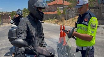 Çanakkale'de motosiklet ve motorlu bisiklet sürücüleri denetlendi