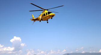 Iğdır'da düşüp beyin kanaması geçiren bebek ambulans helikopterle Erzurum'a getirildi