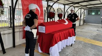 Mersin'de kalp krizi sonucu vefat eden polis için tören düzenlendi