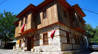 'Orda Bir Köy Var Uzakta' şiirinin ilham kaynağı Apçağa ziyaretçilerini ağırlıyor