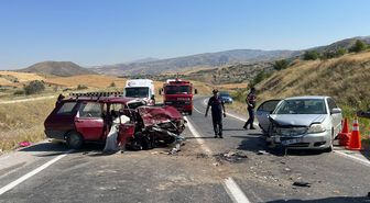 Felahiye'de iki otomobil çarpıştı: 1 ölü, 6 yaralı