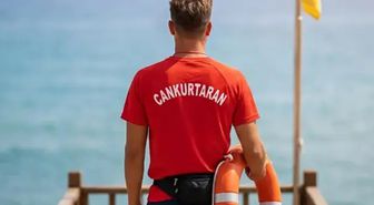 Cankurtaranlar kız arkadaşının hayatını kurtarırken bakın o ne yaptı