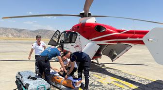 Şırnak'ta bir hasta ambulans helikopterle Şanlıurfa'ya sevk edildi