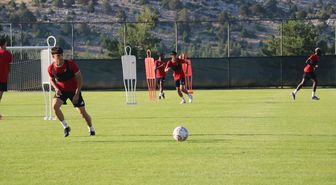 Antalyaspor Davraz'da kampa girdi
