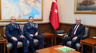 Bakan Güler, ABD askeri ataşelerini kabul etti