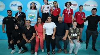 Çamardı Belediyesi Spor Kulübü, Minikler Türkiye Güreş Şampiyonası'nda ikinci oldu